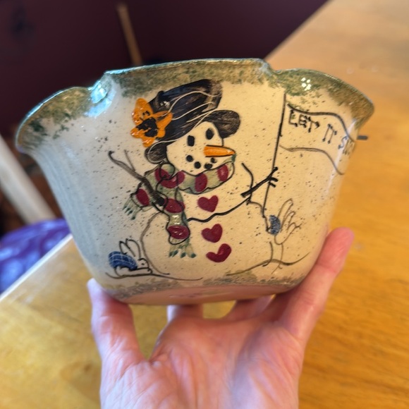 “Let it Snow” Snowman Bowl with Handle. New with tag - Picture 4 of 13